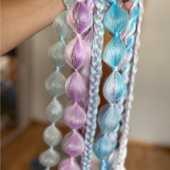 Unicorn rave braids - Picture 4 of 4